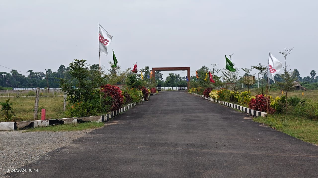 BBG TRUE EMPIRE COMMERICAL BLOCK